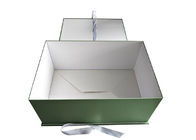 جعبه هدایای کاغذی سبز سبک سبد بسته بندی برای بسته بندی لباس تامین کننده