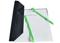 کارت بازرگانی سبز تاشو جعبه ارائه لوگوی UV با روبان سفارشی تامین کننده