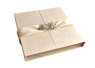 دعوت عروسی جعبه های هدیه تزئینی 2 طرفه باز طراحی سفارشی با نوار تامین کننده