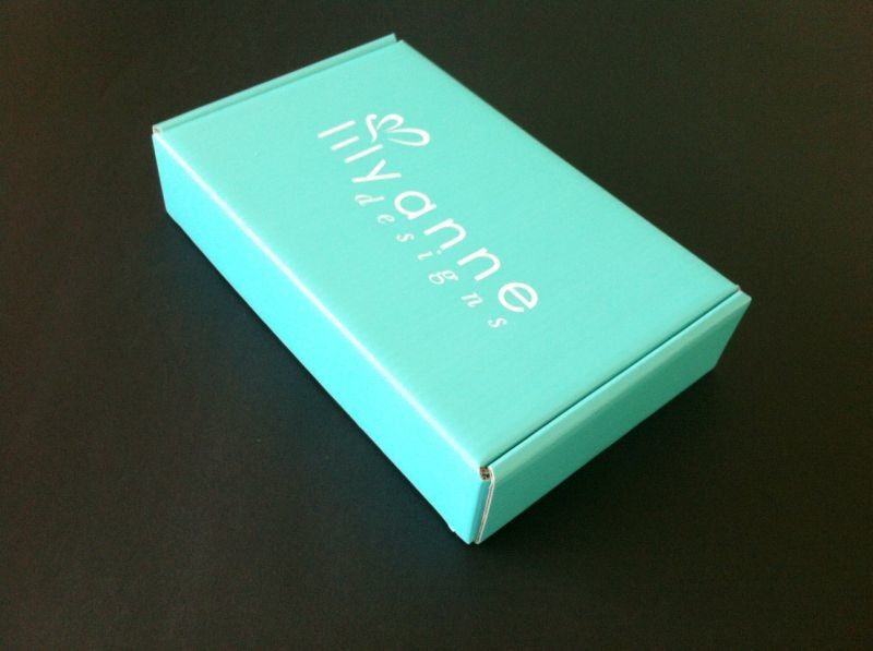 جعبه های راه راه جعلی با مواد زیست محیطی 24 x 13.5 x 4.5cm تامین کننده