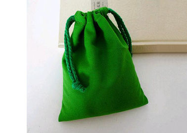 چین کیسه های سفارشی سبز مخملی کیسه های کوچک نرم برای محافظت از جواهرات کارخانه