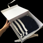 Logo Ribbon سفارشی کاغذ تاشو کاغذ سفید جعبه برای بسته بندی لباس تامین کننده
